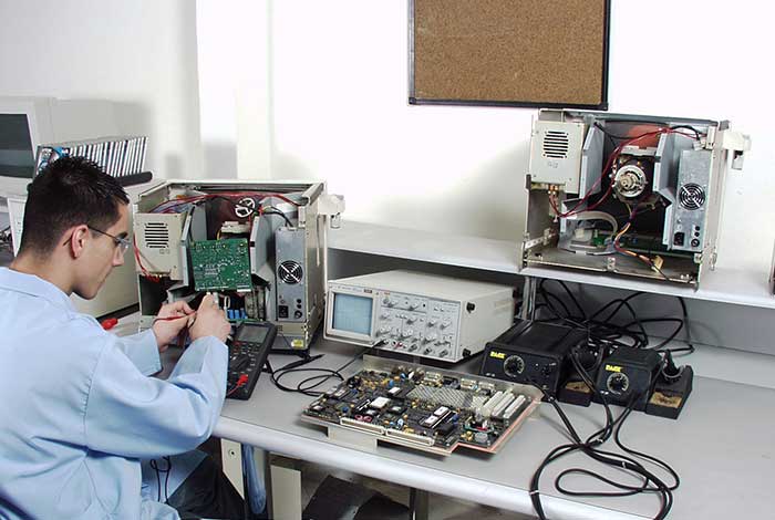 Çat Elektronik Tamircisi